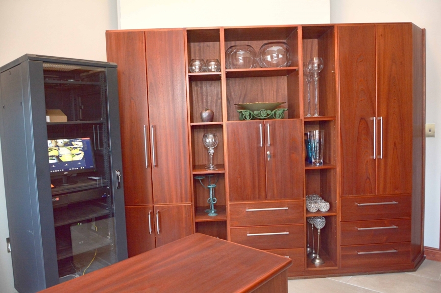 4 Bedroom Property for Sale in Wilkoppies North West